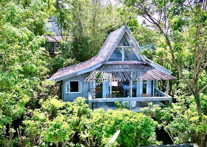 Light The Path Bali Villa *